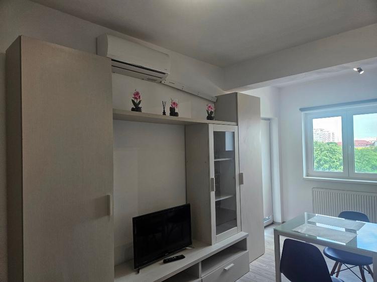 Inchiriez studio Mihai Bravu-500 euro - 5