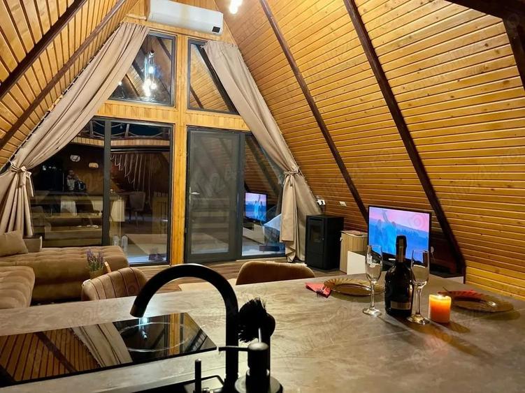 Casa A-Frame, de locuit sau afacere la cheie, teren 7000 mp, 3 stele autorizata - 8