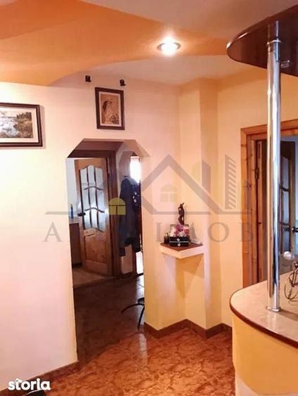 Apartament 3 camere conf 1 decomandat zona 1 Dec 1918 - 5