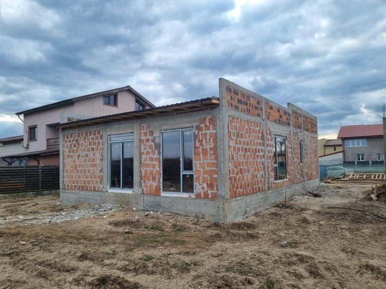 Casă modernă la roșu, parter – Domnești, 500 mp teren. - 4