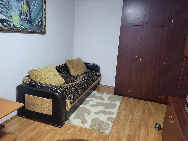 Inchiriez garsoniera Piata Salajan - 1