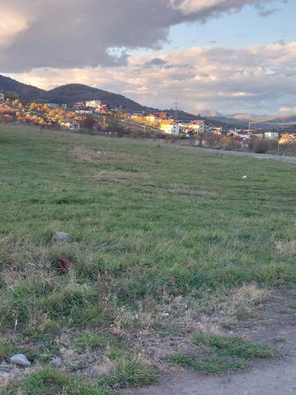 Vand teren intravilan - 1