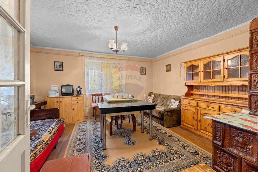 Casă 4 camere + anexe, teren 760 mp – Pilu, jud. Arad - 9