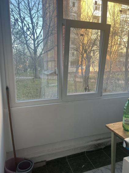 Inchiriez garsoniera pe termen lung! Detalii la telefon!! - 1