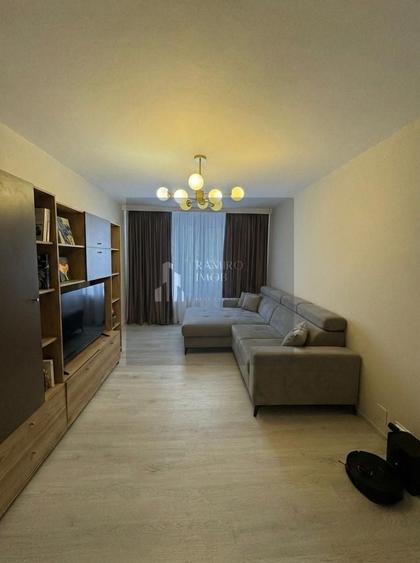 Apartament 4 camere, decomandat.  Piata Rahova - 1