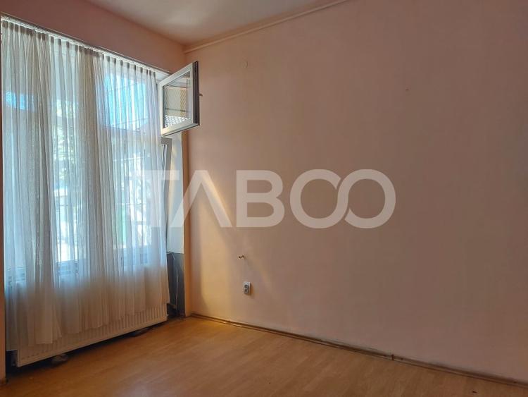 Apartament la casa 52 mp 2 camere terasa pivnita central Cisnadie - 6