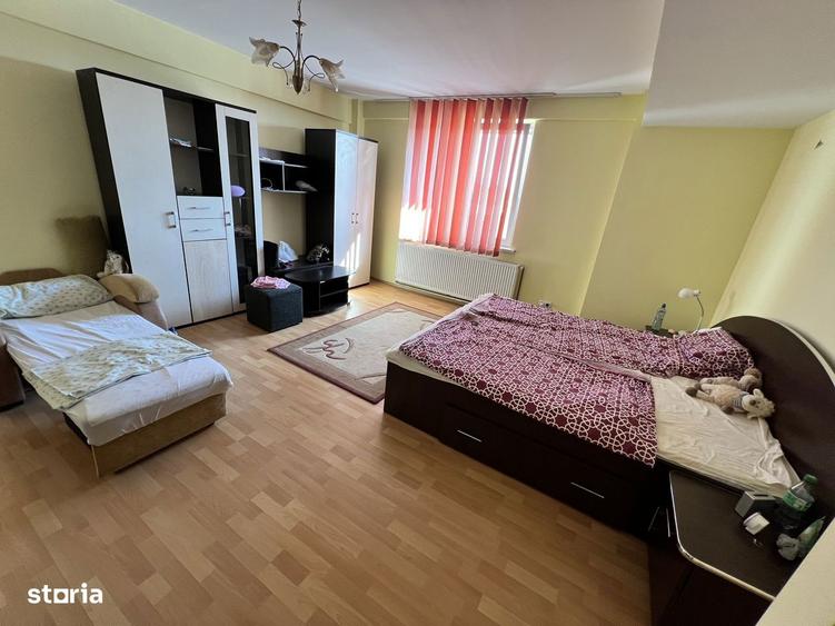 INCHIRIEZ apartament 1 camera spatios, zona Terezian - 6