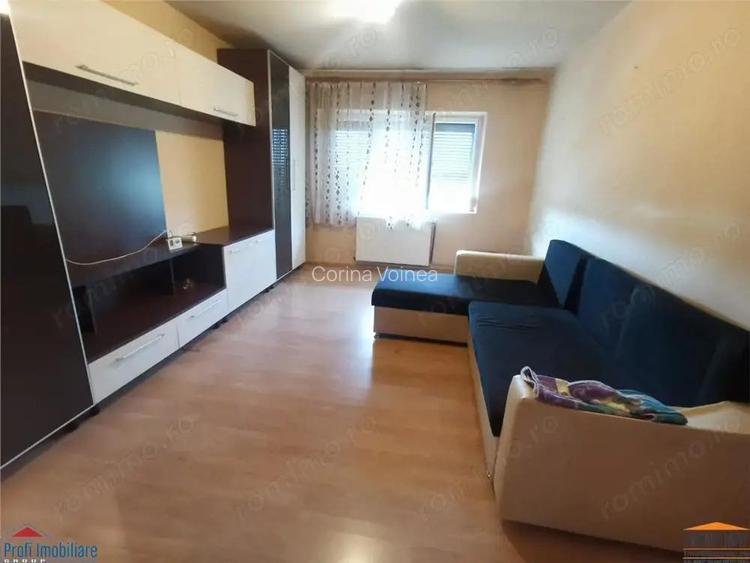 Inchiriez apartament 3 camere, centrala gaz-Alfa Inchiriez apartament 3 camere, centrala gaz-Alfa