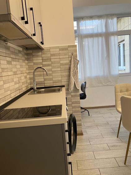 Inchiriere apartament 2 camere,4/4,renovat,mobilat utilat,modern si curat,600€ - 4