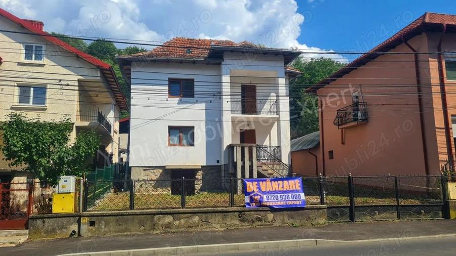 Casa de vanzare in Curtea de Arge?, str Cuza Voda. - 14
