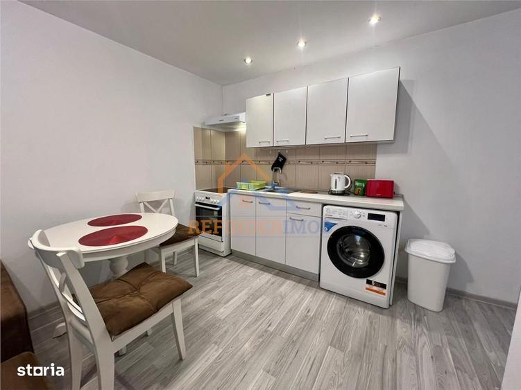 Apartament cu 2 camere semidecomandat, mobilat în Tineretului