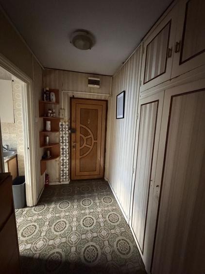 Apartament cu 2 camere semidecomandat în Obor