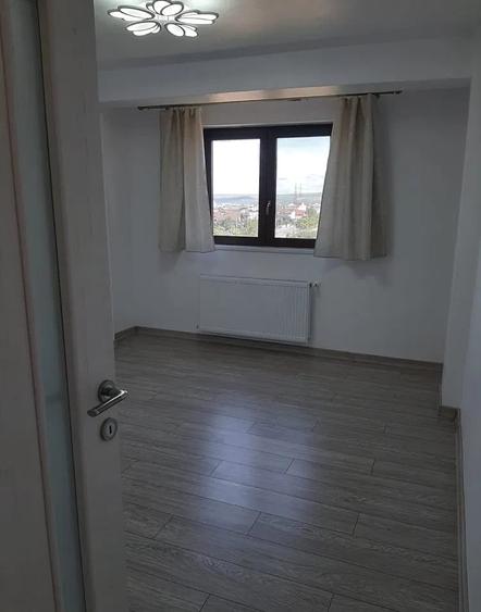 Apartament cu 2 camere decomandat în Micești