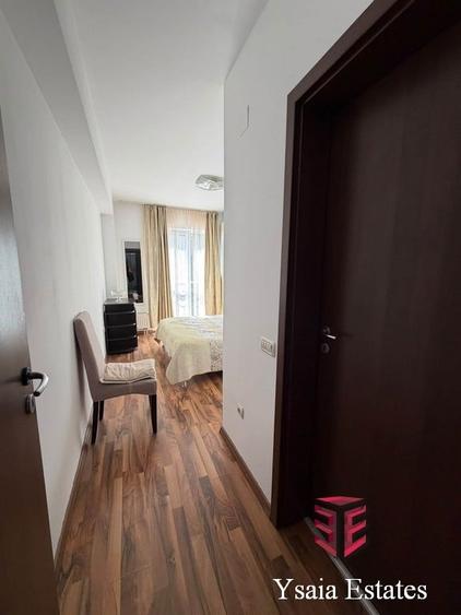 Apartament cu 3 camere decomandat în Universitate