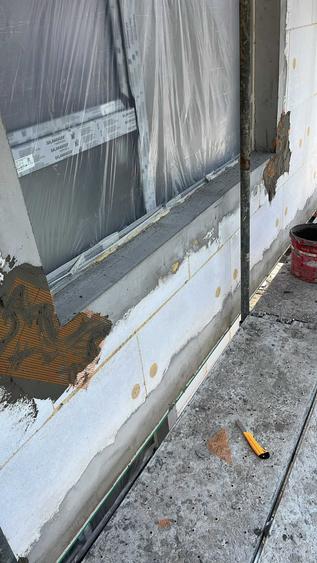 Casă cu 4 camere în Florești