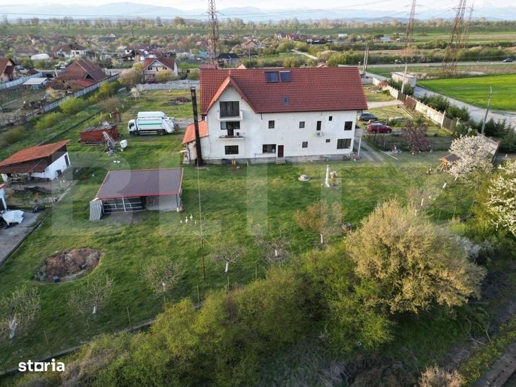 Casă cu 4 camere în Central