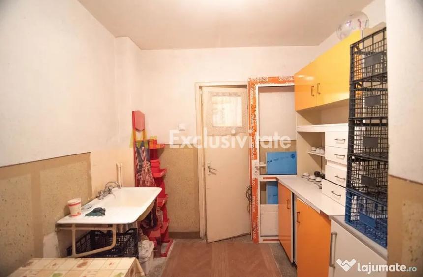 Apartament cu 2 camere decomandat în Mărășești