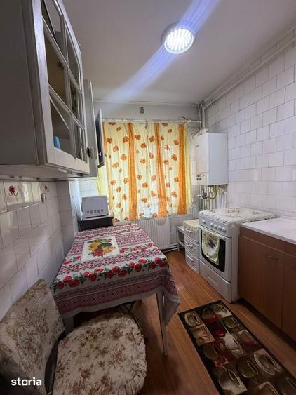 Apartament cu 3 camere în Gară