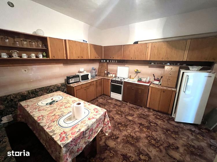Casă cu 4 camere cu Teren 806 Mp în Viile Satu Mare