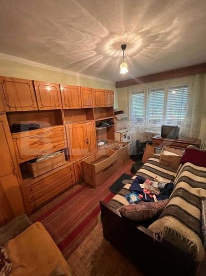 Apartament de vanzare , 70 mp , Zona Micro 14 - 2