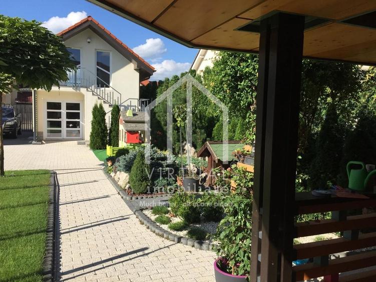 Casa de inchiriat, cu 4 camere curte 750 mp. in Selimbar-str. N.Brana - 26