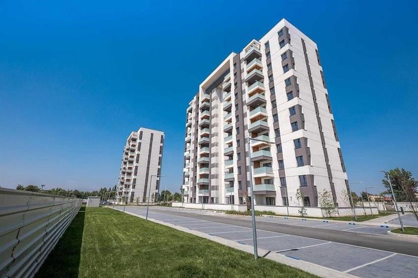 APARTAMENT 3 CAMERE METROU LAMINORULUI-BLOC NOU - 1