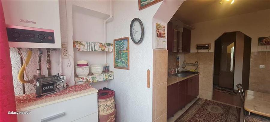 Apartament cu 2 camere decomandat în UTA
