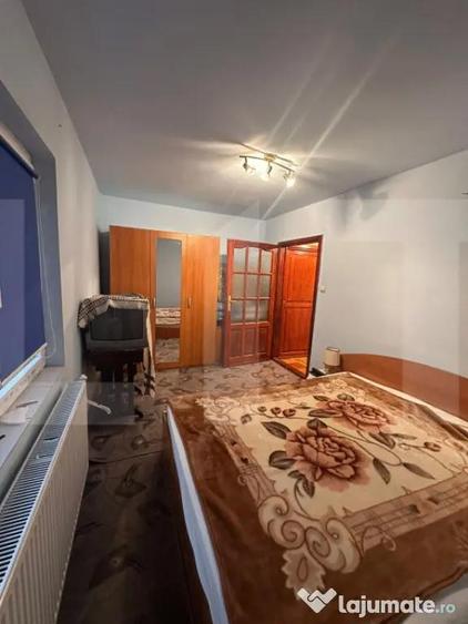 Apartament 3 camere, 77 mp, zona Miorita - 10