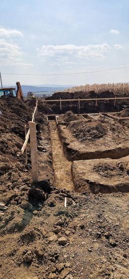 Vanzare casa in constructie ?i teren Miroslava - 3