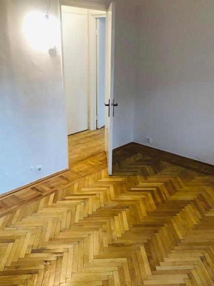 Vand apartament cu 2 camere Rovine - 13