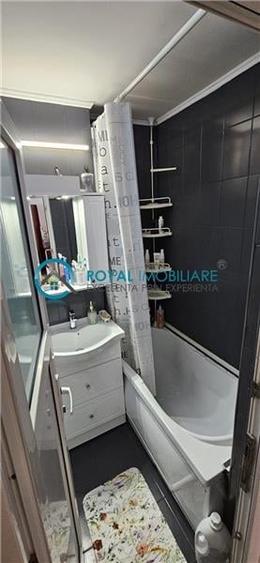 Royal Imobiliare - Vanzare apartament 3 camere zona Baraolt - 15