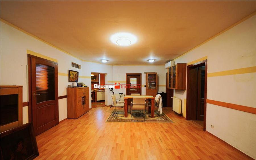 Proprietate adaptabila pentru familie extinsa | Alesd - 13