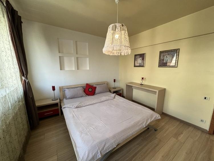 Apartament 2 dormitoare cu hol locuibil, 2 balc, centrala proprie, bloc solid - 9