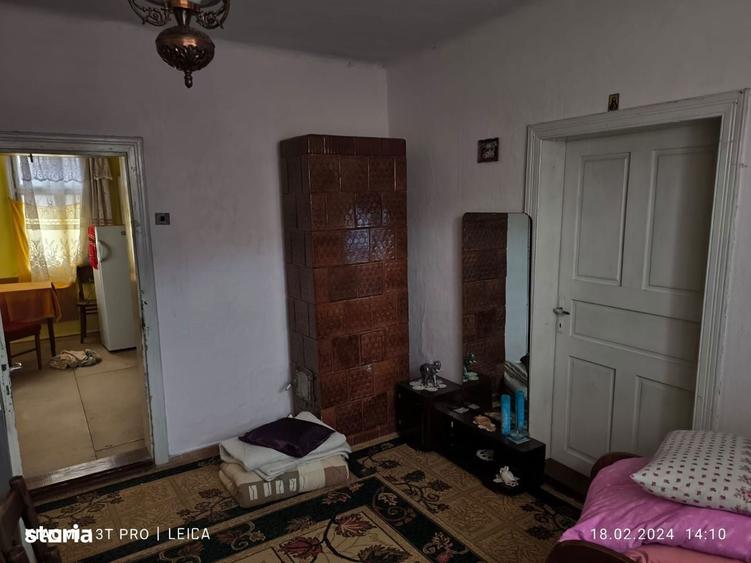 Casa De Vanzare + Anexe 2500 Mp / Putna - 12