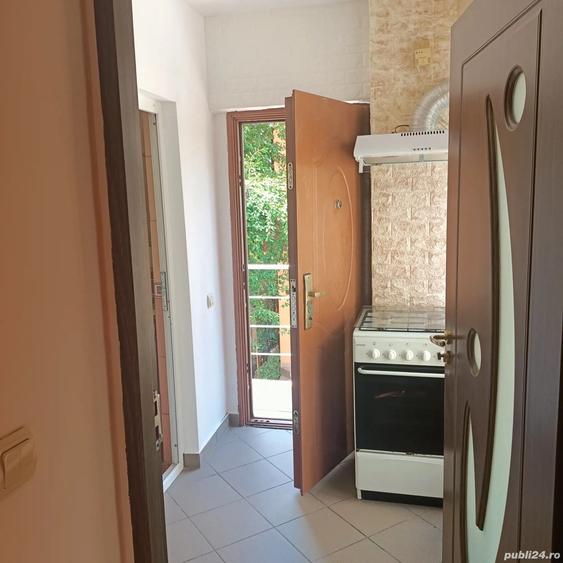 iIchiriere garsoniera - 6