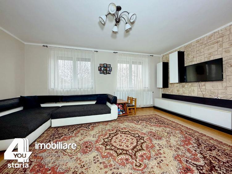 Casa P+M din anul 2010 in Cicir, 174 mp + garaj, cu teren 1422 mp - 2