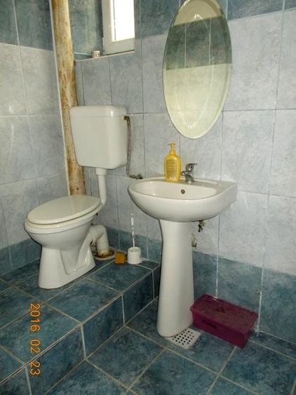 Cotroceni, Eroilor, 4 camere, demisol inalt,  decomandat, imobil mic, birouri - 6