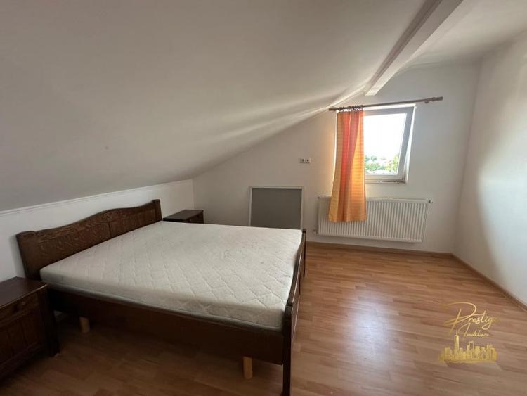 Apartament cu 4 camere si mansarda de vanzare in zona Iosia- Oradea - 6