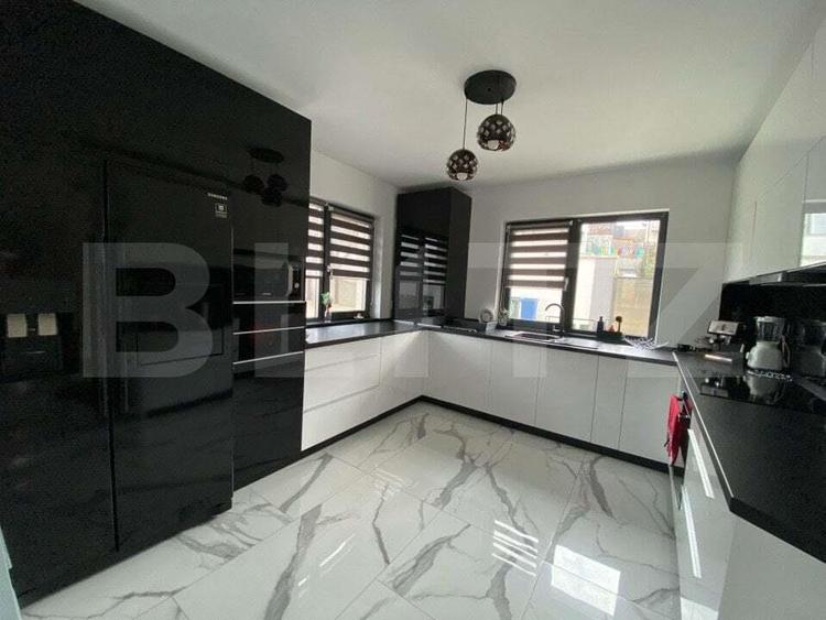 Casa de vanzare, 5 camere, 170 mp, mobilata la cheie, zona Dezmir - 7