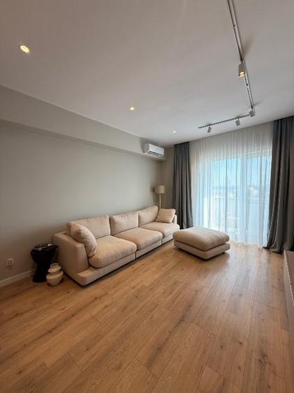 Apartament cu 3 camere decomandat, mobilat în Sisești