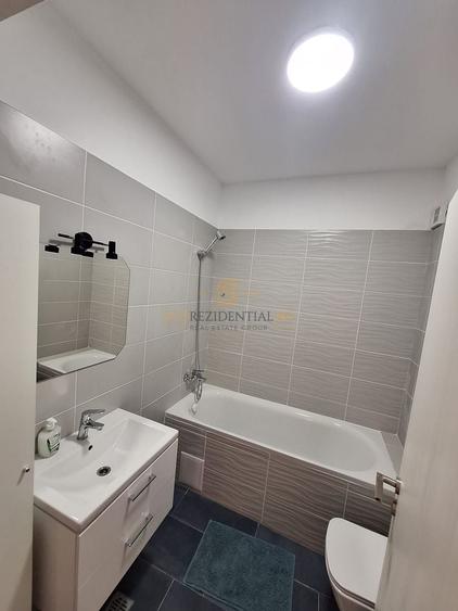 Apartament 2 camere, decomandat,prima inchiriere, loc parcare, Sect.4 - 12