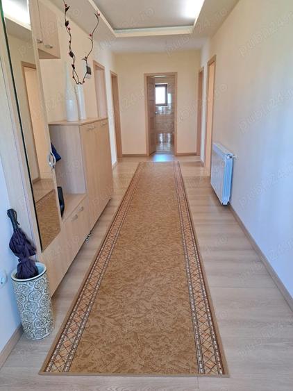 Casa de vanzare 5 camere - 1