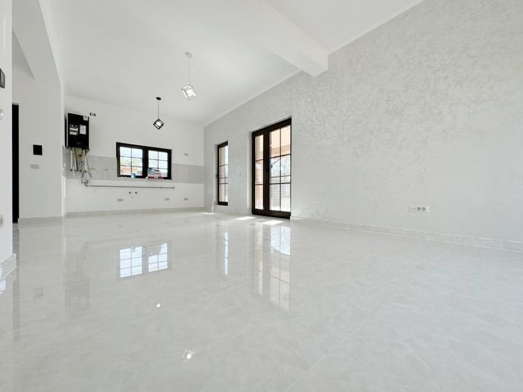 Casa P+1, 5 camere, 130 mp utili + 25mp terasa + 250 mp teren -Giroc - 5