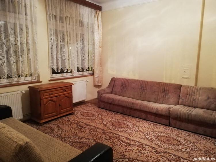 Garsonieră decomandată în Central