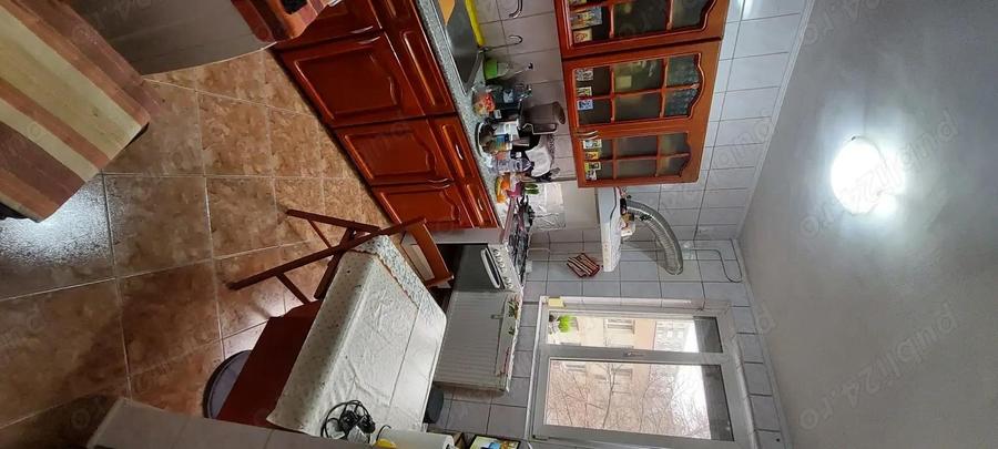 Apartament 2 camere decomandat - 2