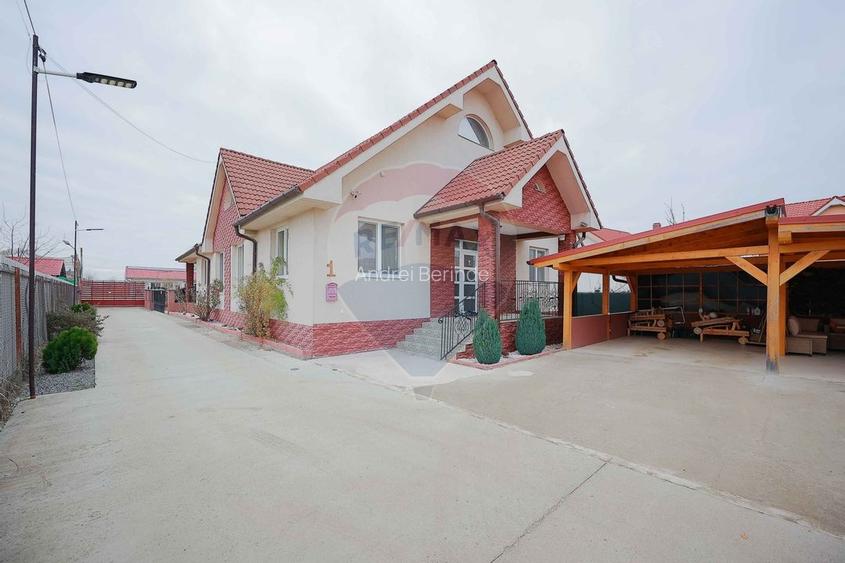 Casa cu piscina si garaj de vanzare in Sanmartin, Baile Felix