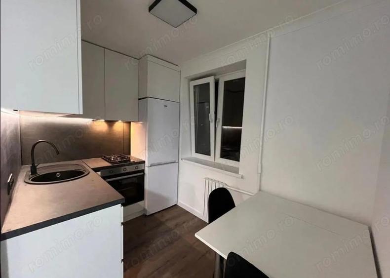 Garsoniera de Vanzare in Piata Sudului aproape de metrou. - 2