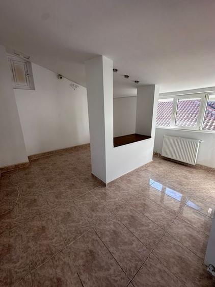 Casă de vânzare – Constanța, zona Trocadero – 199.900 € negociabil - 13