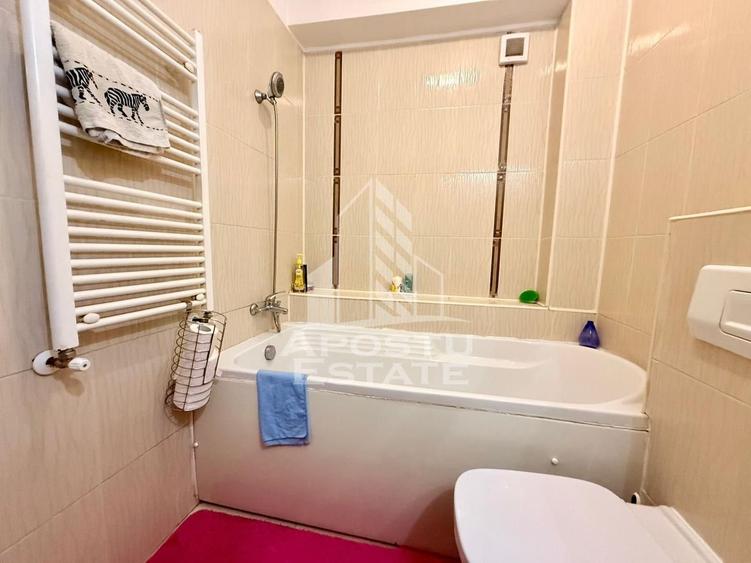 Apartament cu 2 camere, loc de parcare, Zona Lipovei - 12