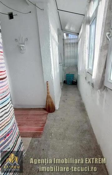 Apartament 3 camere, 75mp, etaj 4, foarte spa?ios, zona Cina din Tecuci - 3